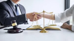 Grávida Pode Ser Demitida? Entenda a Estabilidade da Gestante